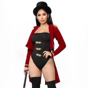 Ring leader costume 4pc